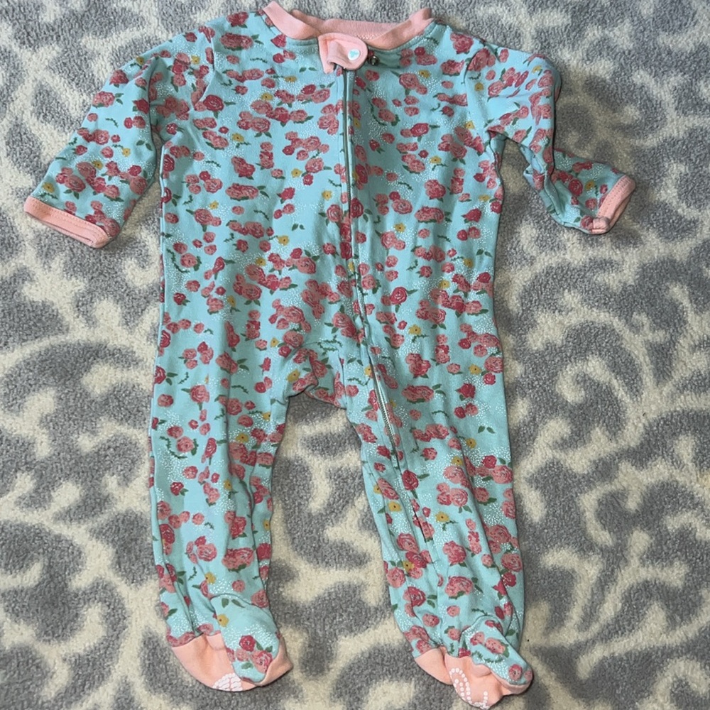 🩷RL/Burts/Roller Rabbit/Aden🩷 EUC Baby Girl 9 piece Onesie Set! 0-3m. - Picture 7 of 17
